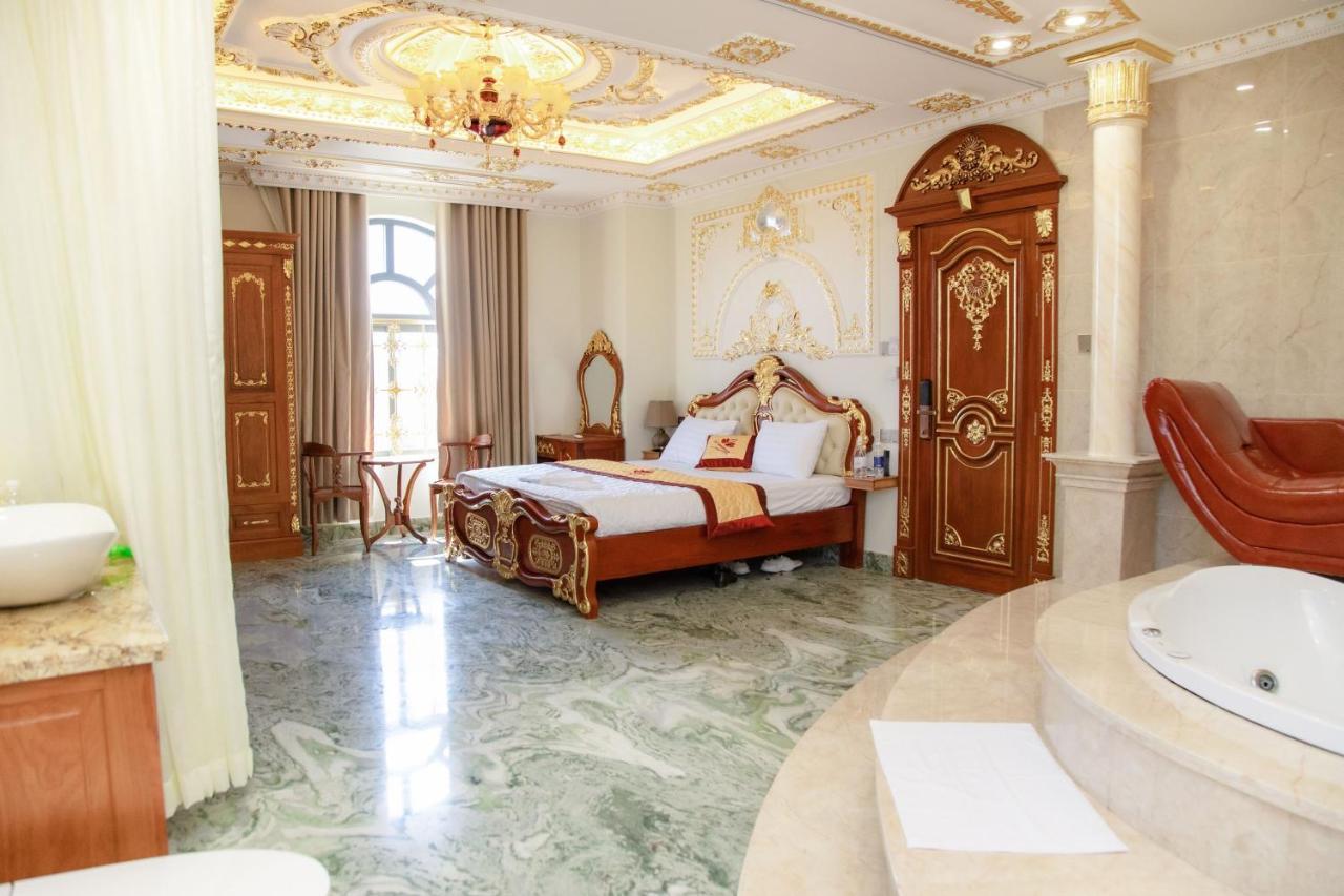 Tri Tam Hotel - Khach San Tri Tam Ben Luc المظهر الخارجي الصورة